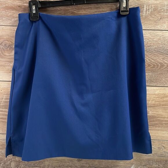 Coral Bay Golf Ladies Skorts , Size 8, Navy Blue - Picture 2 of 7